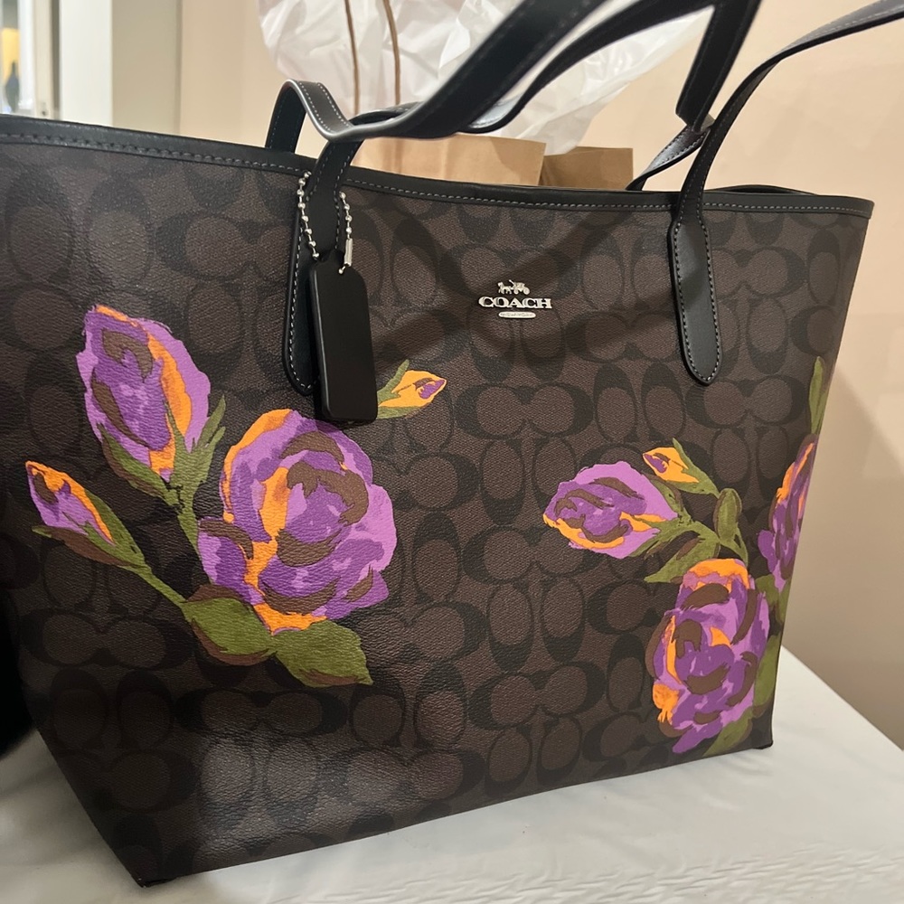 Coach tote